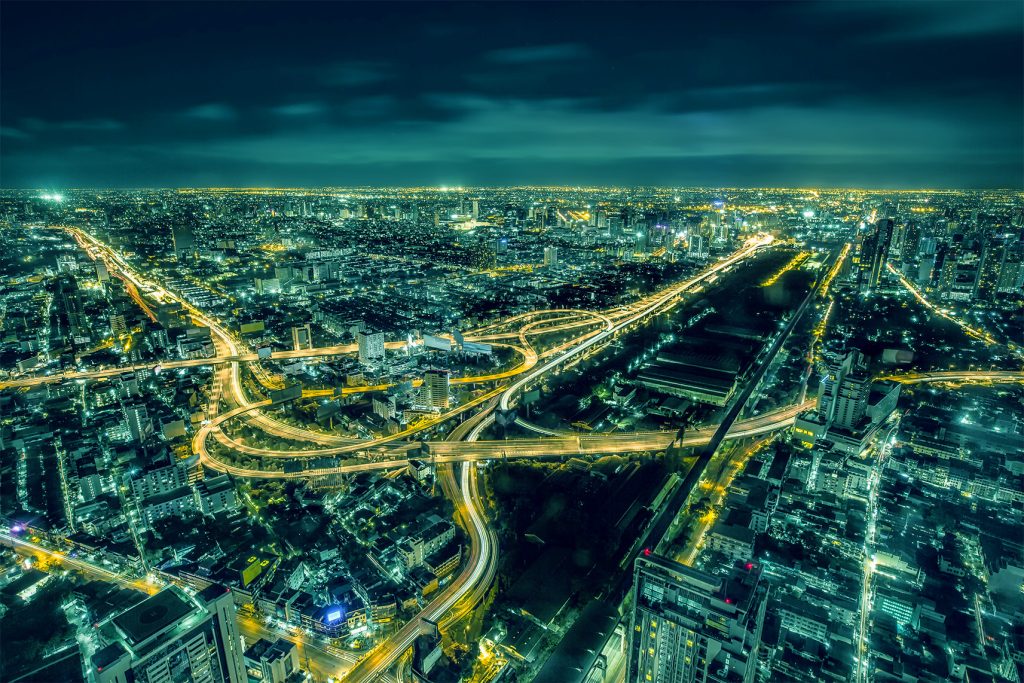 Most OEMs target 140 markets but deliver consistently in far fewer. A deep-dive into the architecture, regulations and platform decisions that determine global coverage at scale
