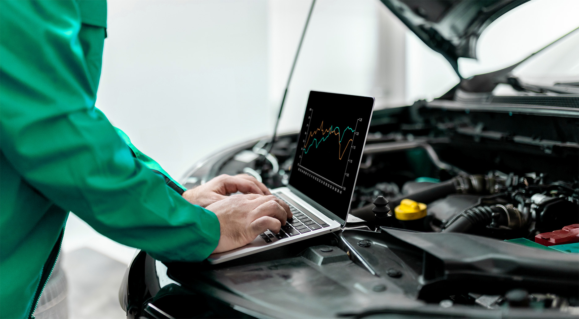 Vehicle data analytics producing a predictive maintenance alert for a connected vehicle component